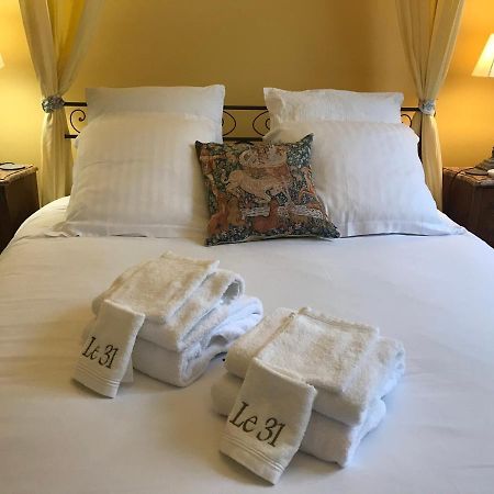 Le 31 B&B Amboise Centre Bagian luar foto